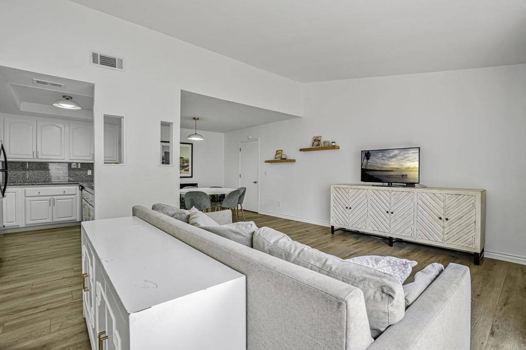 Oceanside, CA 92057,4746 Gardenia Street