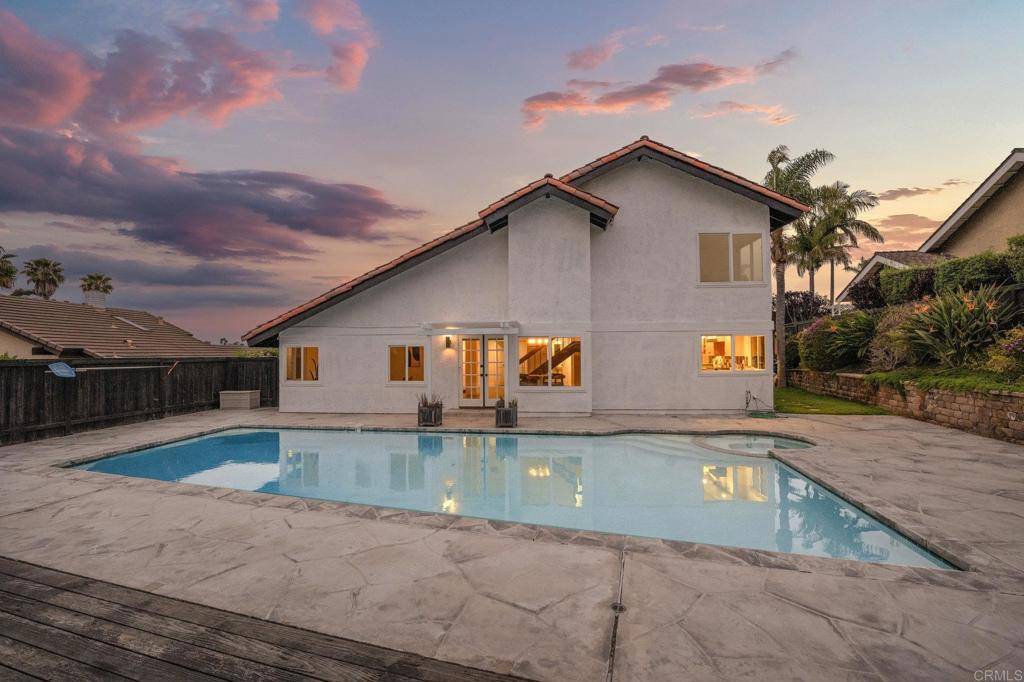 Solana Beach, CA 92075,1033 Via Mil Cumbres