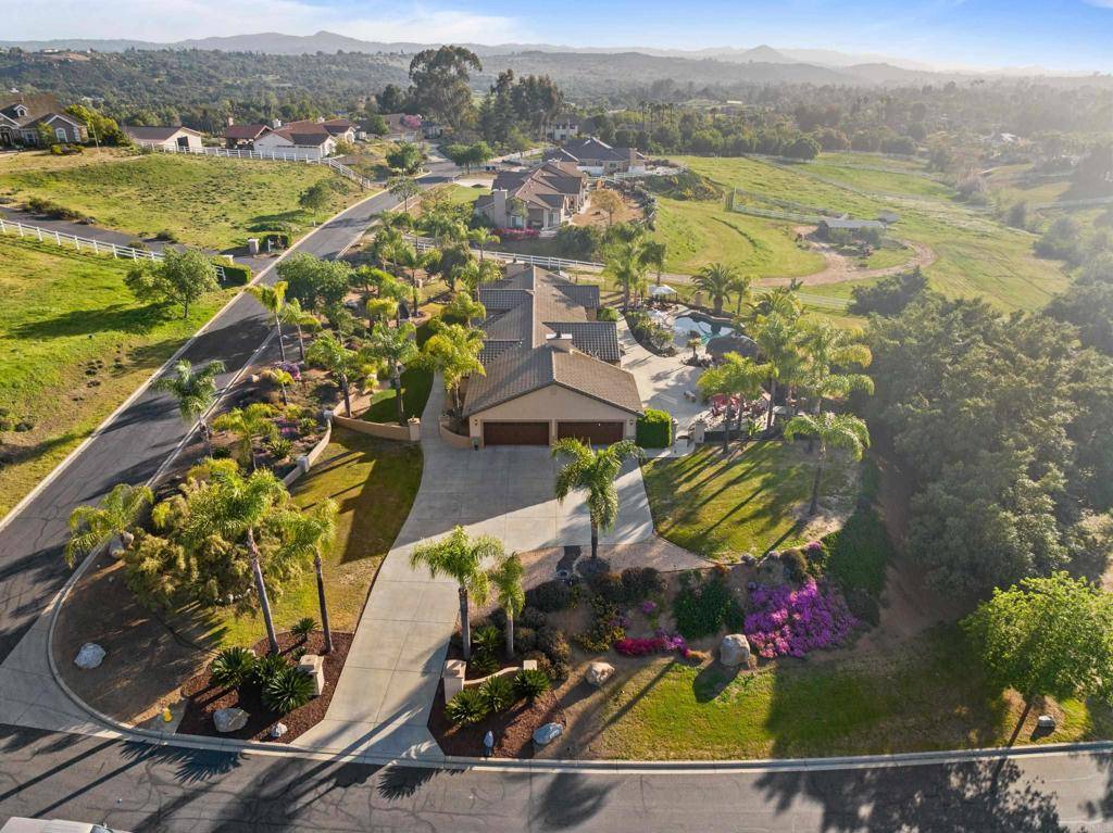Valley Center, CA 92082,31340 N Star WAY