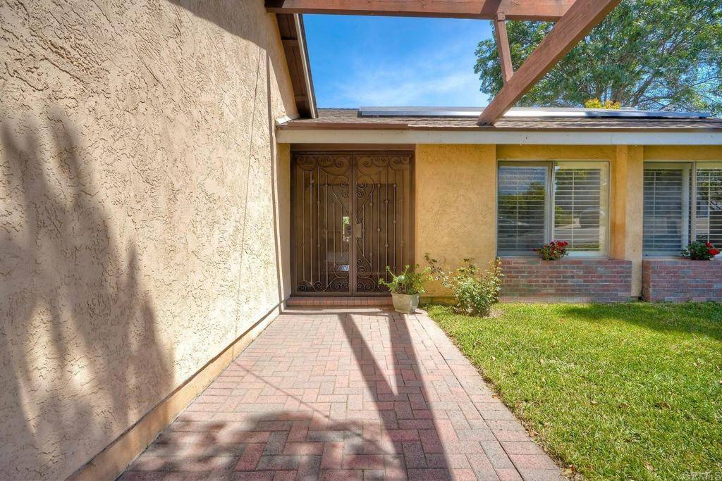 San Marcos, CA 92069,337 Camino Redondo