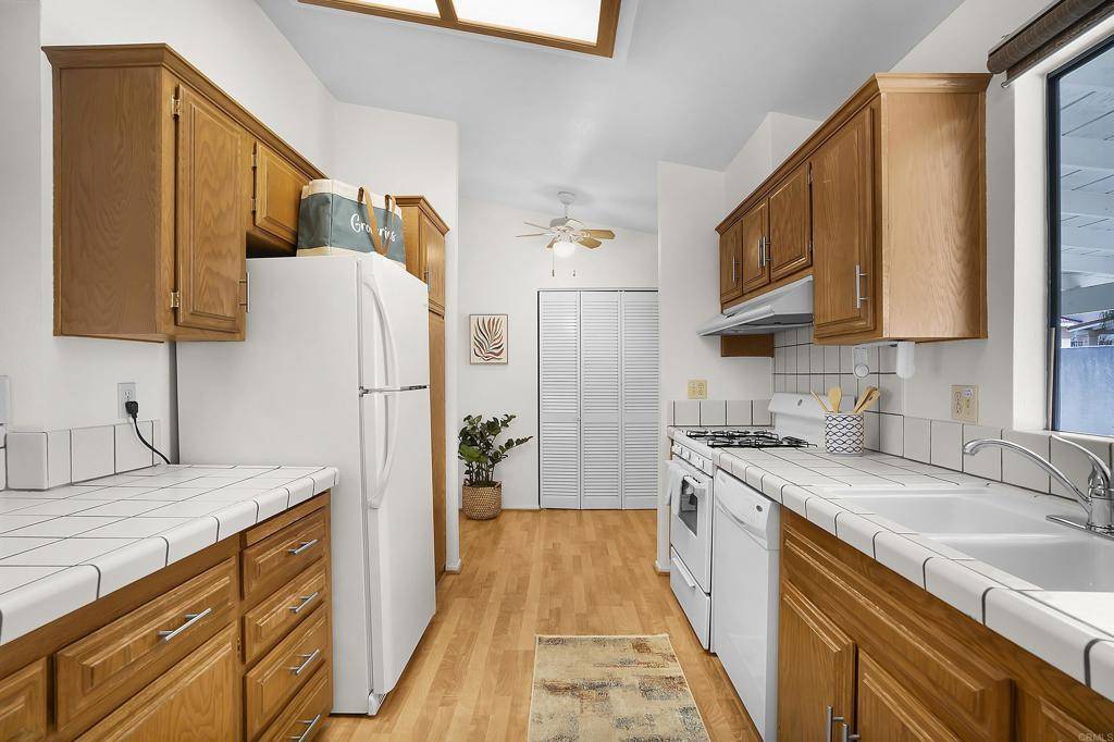 San Marcos, CA 92078,2010 W San Marcos BLVD #17