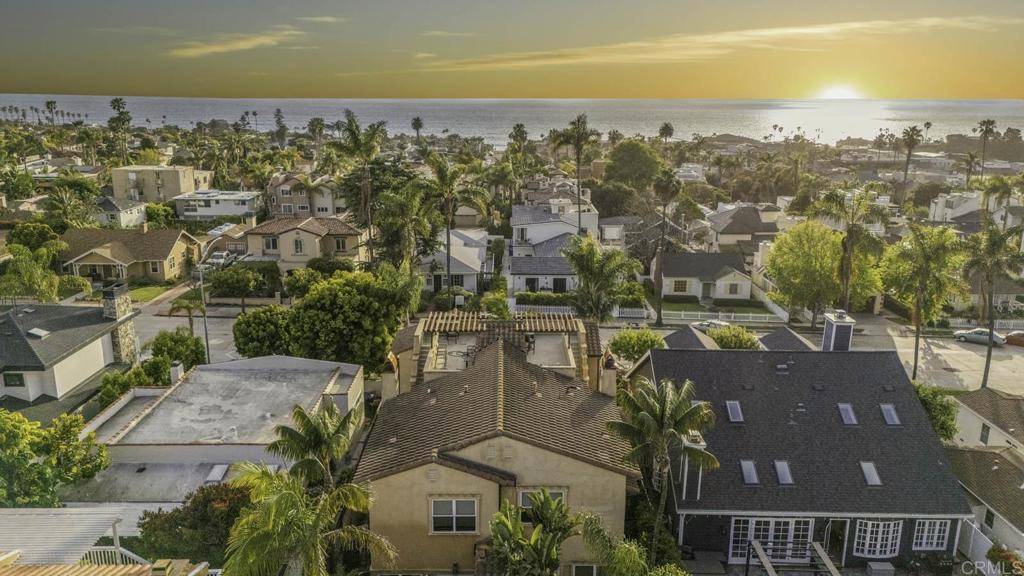 La Jolla, CA 92037,7385 Eads