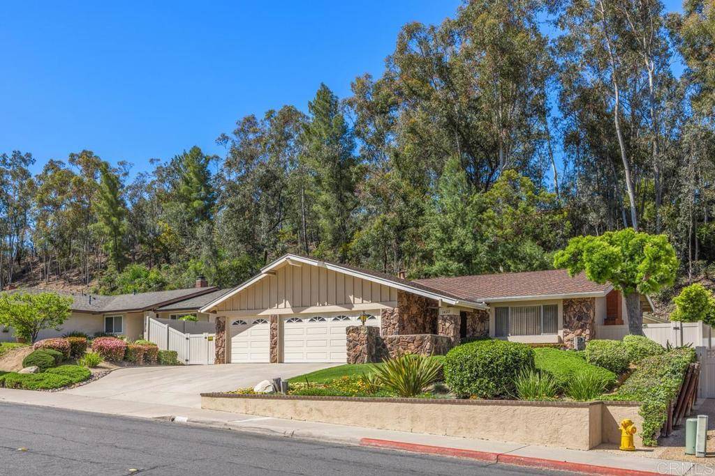 El Cajon, CA 92020,1422 Whitsett DR
