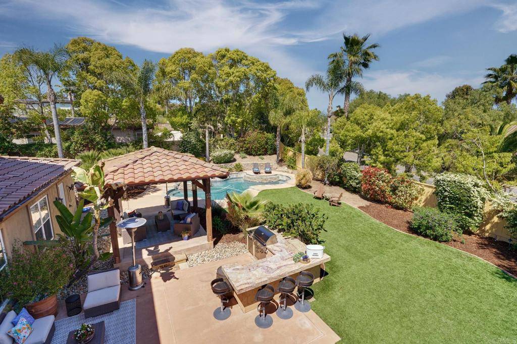 Encinitas, CA 92024,835 Stratford Knoll