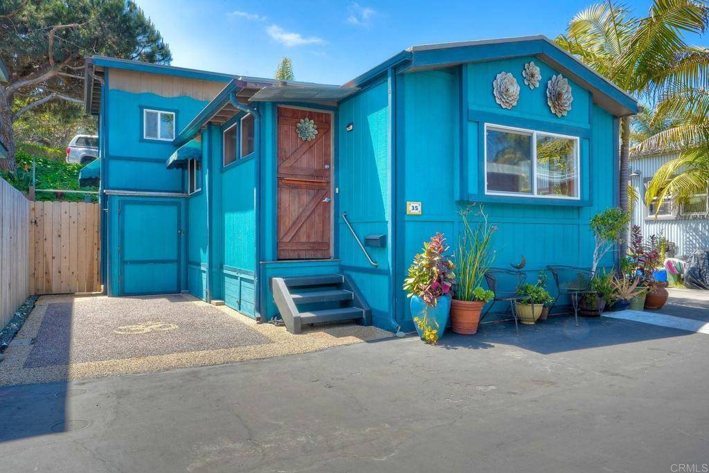 Encinitas, CA 92024,123 Jasper ST #35