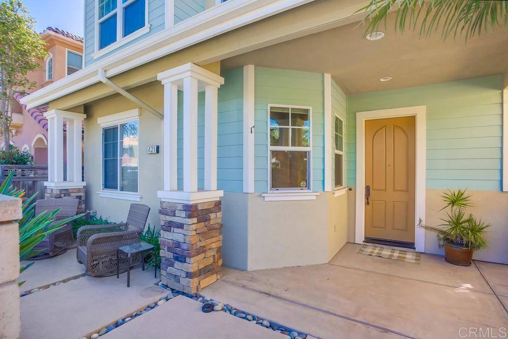 Solana Beach, CA 92075,421 N Cedros Ave