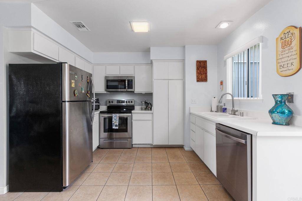 Oceanside, CA 92057,3555 Boussock Lane