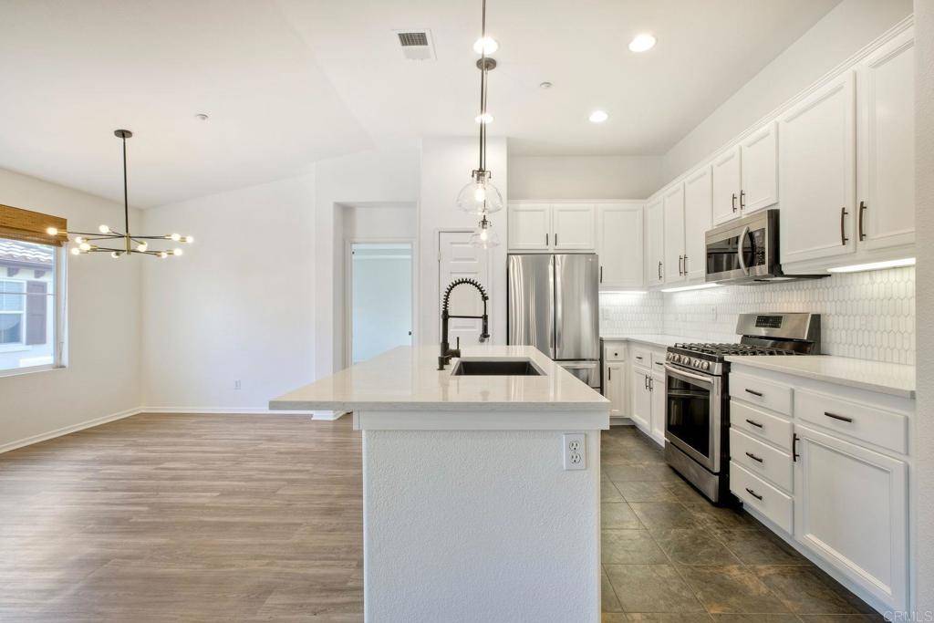 San Marcos, CA 92078,1772 Morgans AVE