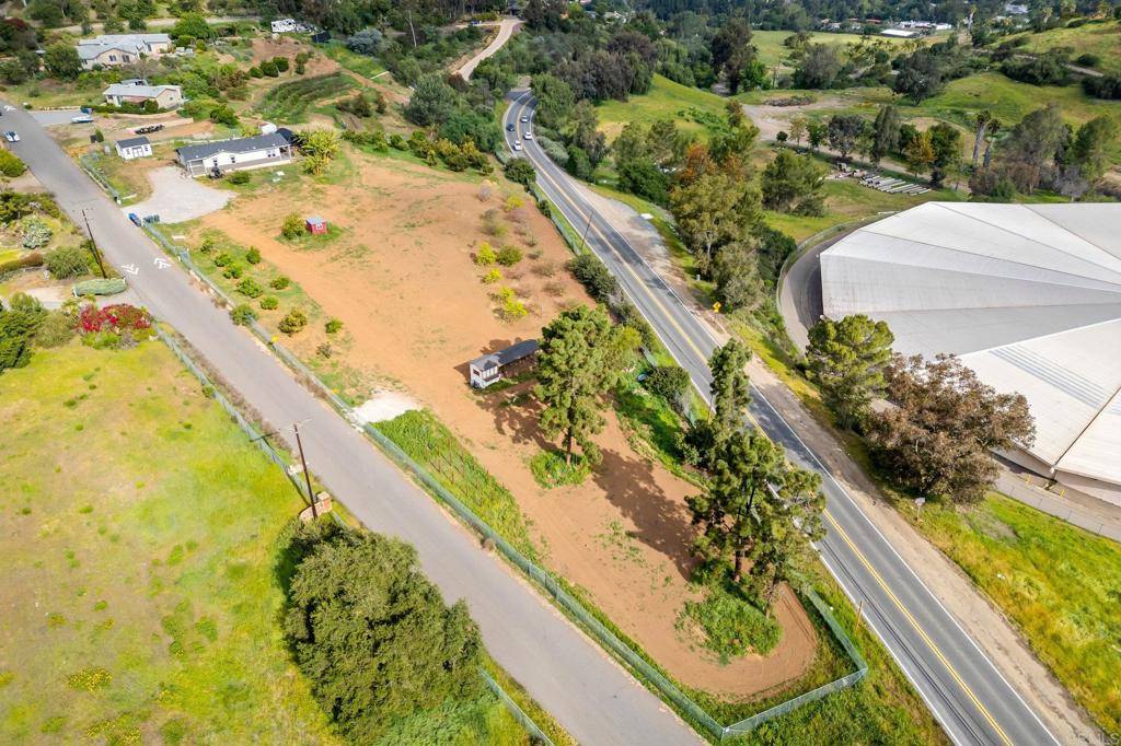 Vista, CA 92084,3755 Buena Creek Rd