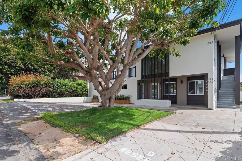 Encinitas, CA 92024,583 Melba RD
