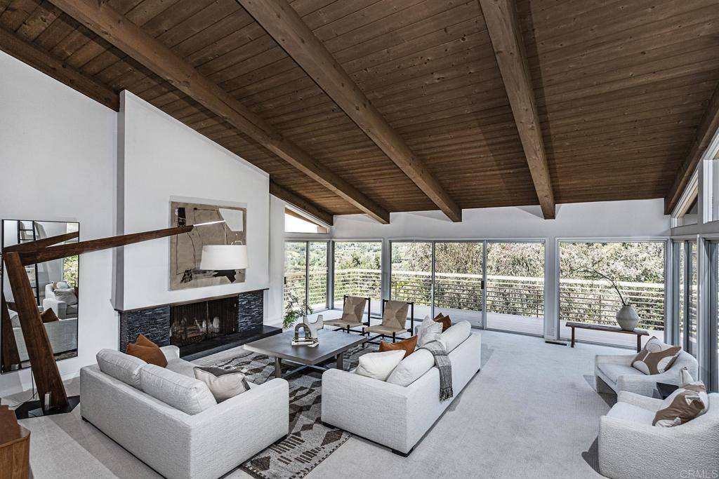 Rancho Santa Fe, CA 92067,5458 Avenida Maravillas