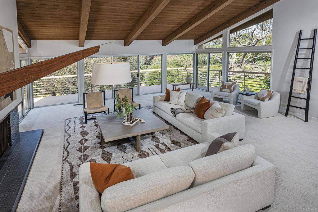 Rancho Santa Fe, CA 92067,5458 Avenida Maravillas