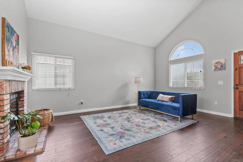 Escondido, CA 92026,1004 Glenwood WAY
