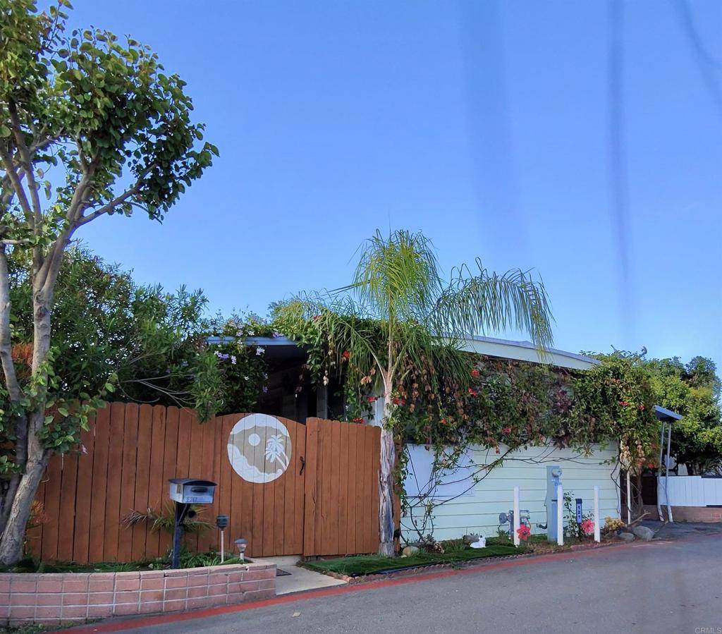 Vista, CA 92083,200 Olive AVE #SPC 121
