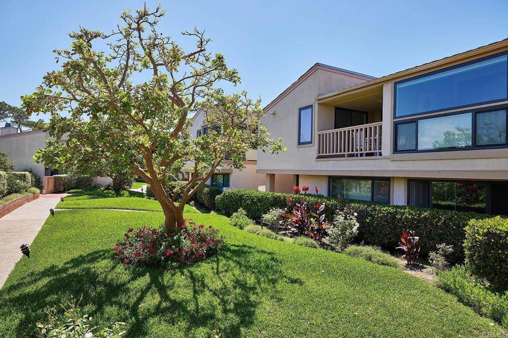 561 S Sierra AVE #34 Solana Beach, CA 92075