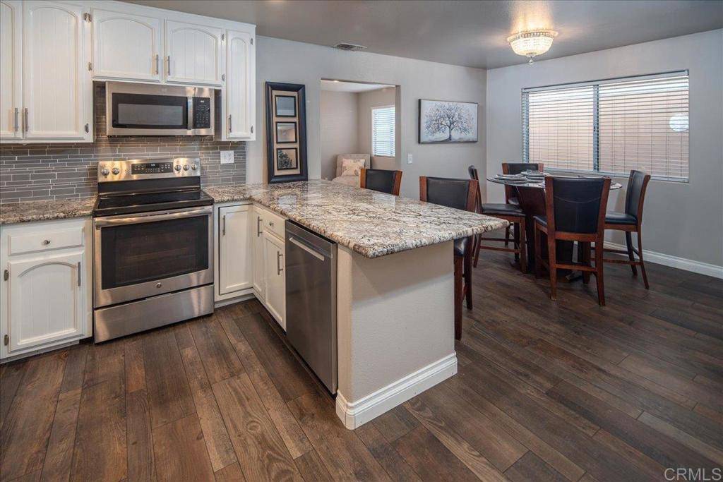 Ramona, CA 92065,407 E ST