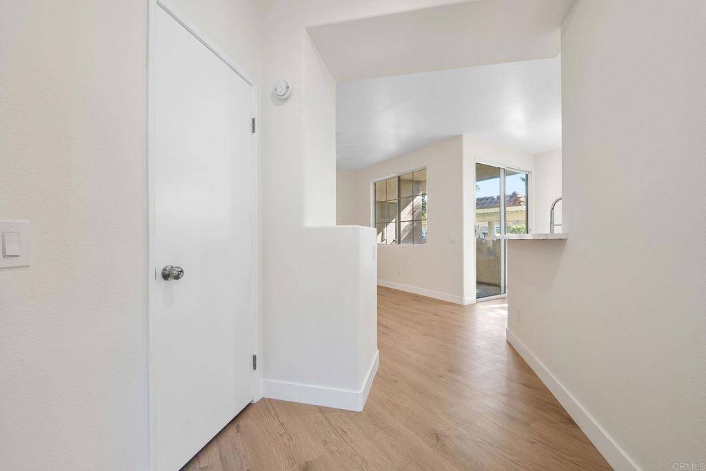 San Diego, CA 92128,10810 Sabre Hill DR #179