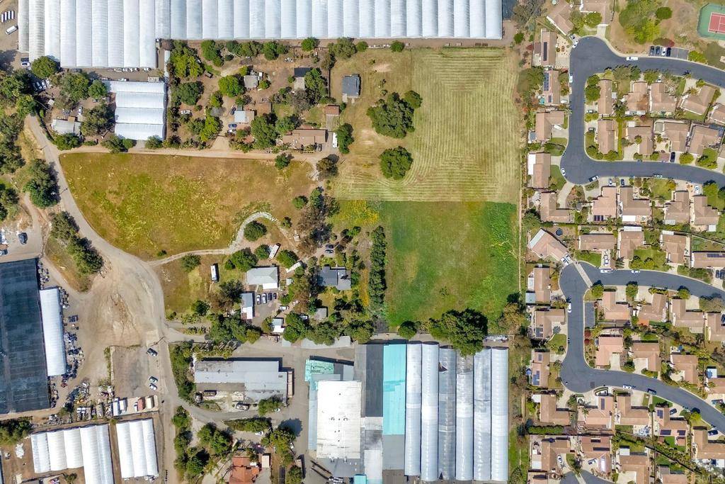 Vista, CA 92084,1932 Victory DR