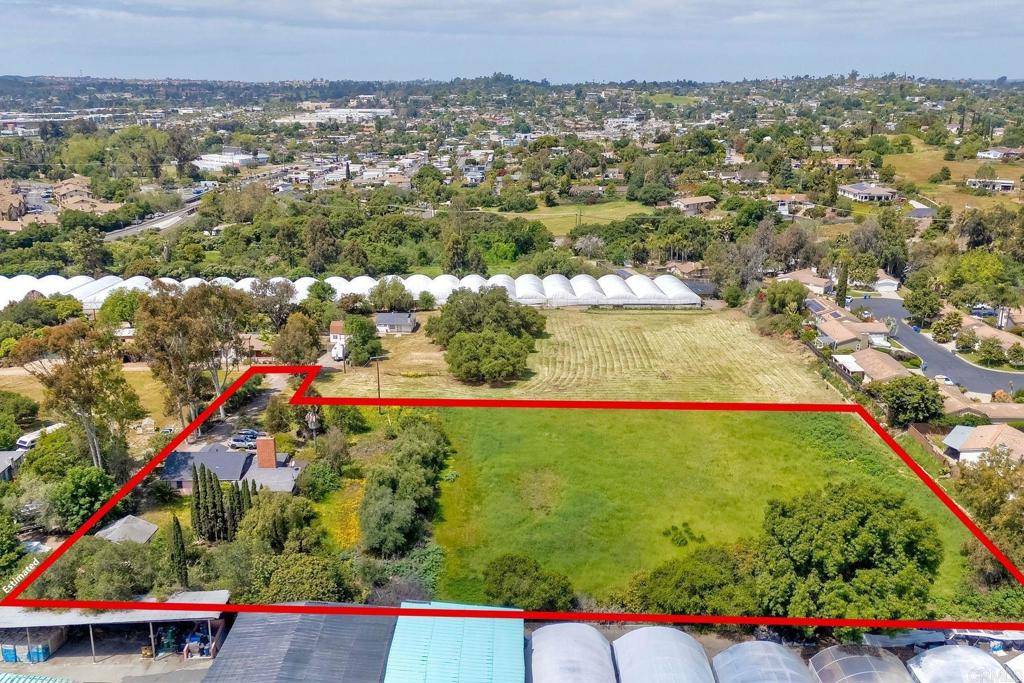 Vista, CA 92084,1932 Victory DR