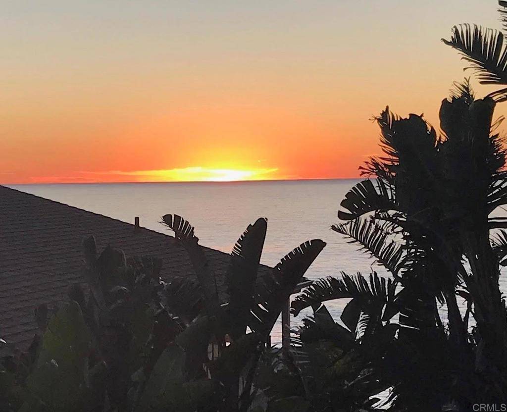 Encinitas, CA 92024,940 Sealane Drive #10