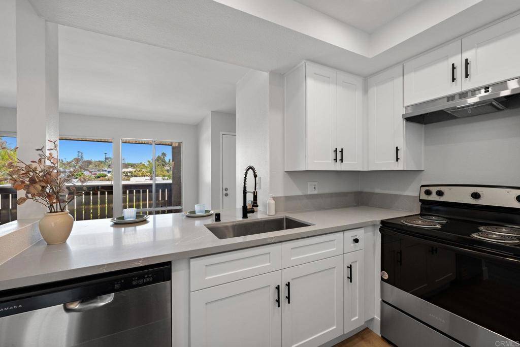 Encinitas, CA 92024,147 W Glaucus ST #D