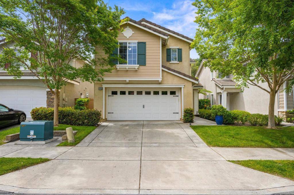 Vista, CA 92081,1752 Cottonwood DR