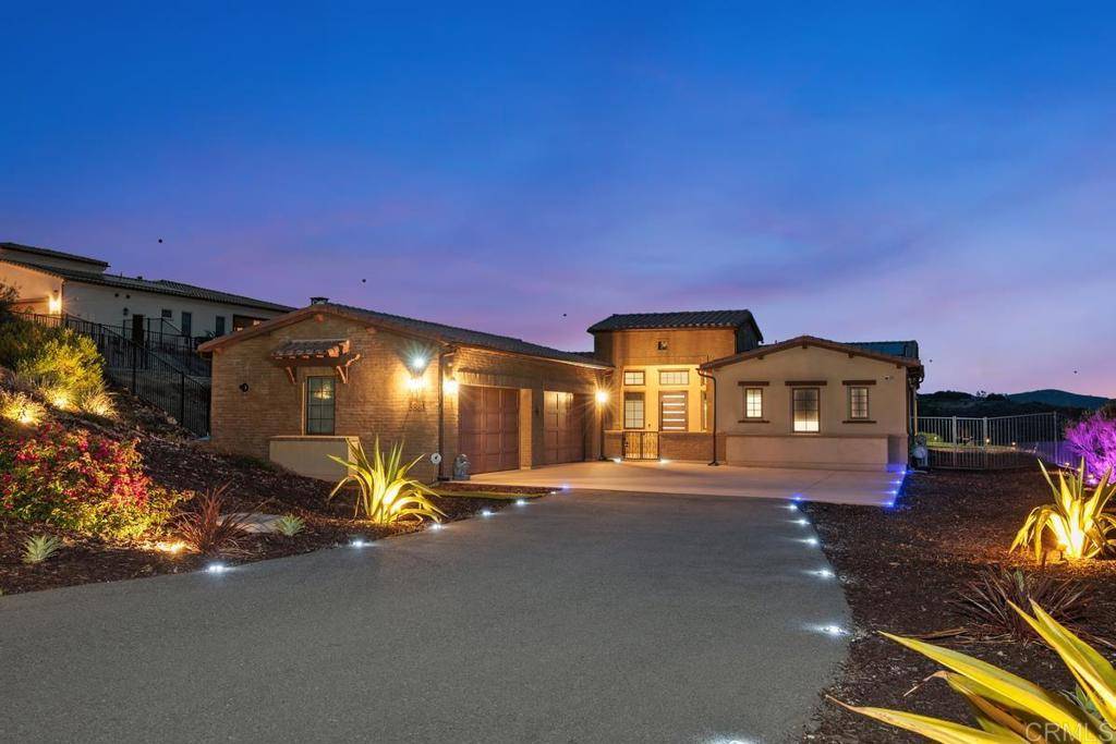 Encinitas, CA 92024,3881 Rancho Summit DR