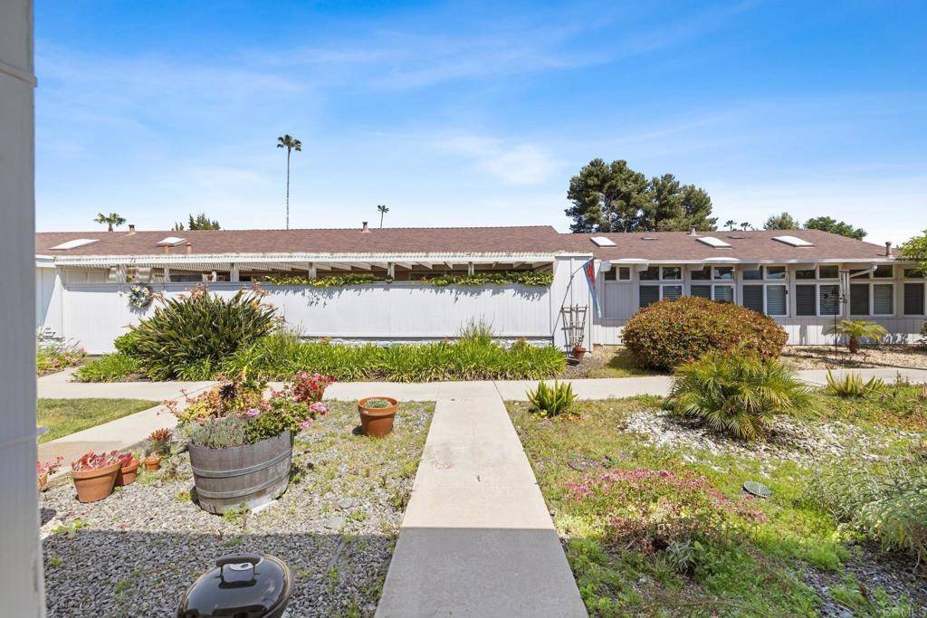 Oceanside, CA 92057,3685 Vista Campana N #61