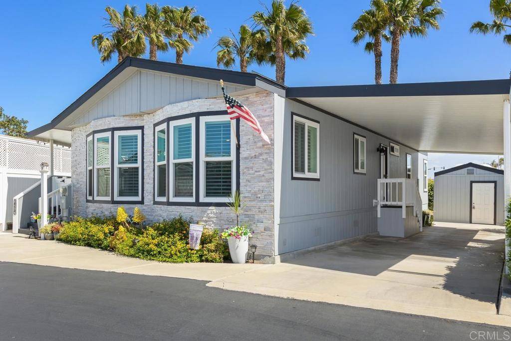Carlsbad, CA 92011,6494 Friendly PL