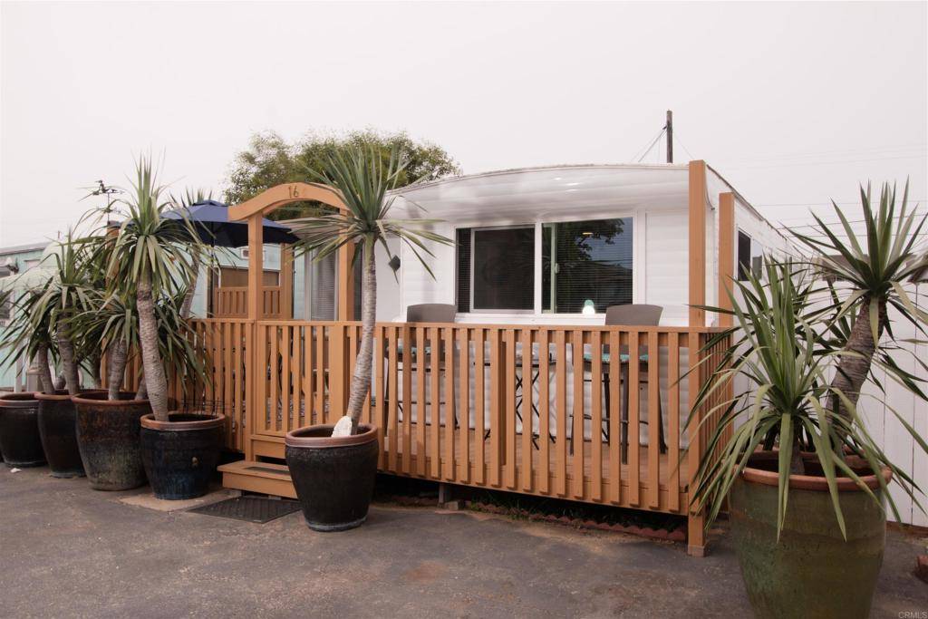 Oceanside, CA 92054,1046 S Cleveland ST #16