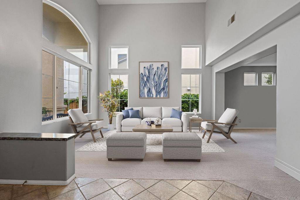 San Diego, CA 92130,5054 Seachase Way