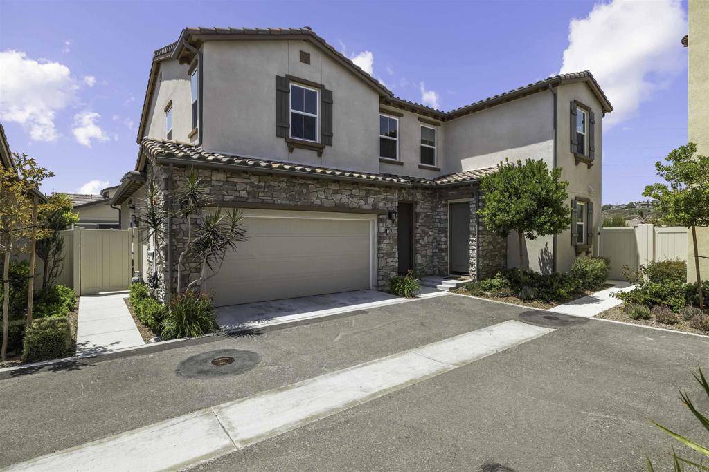 Carlsbad, CA 92011,6691 Encelia