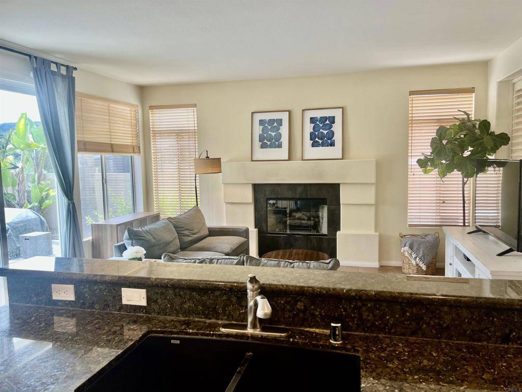 San Diego, CA 92130,4635 Da Vinci ST