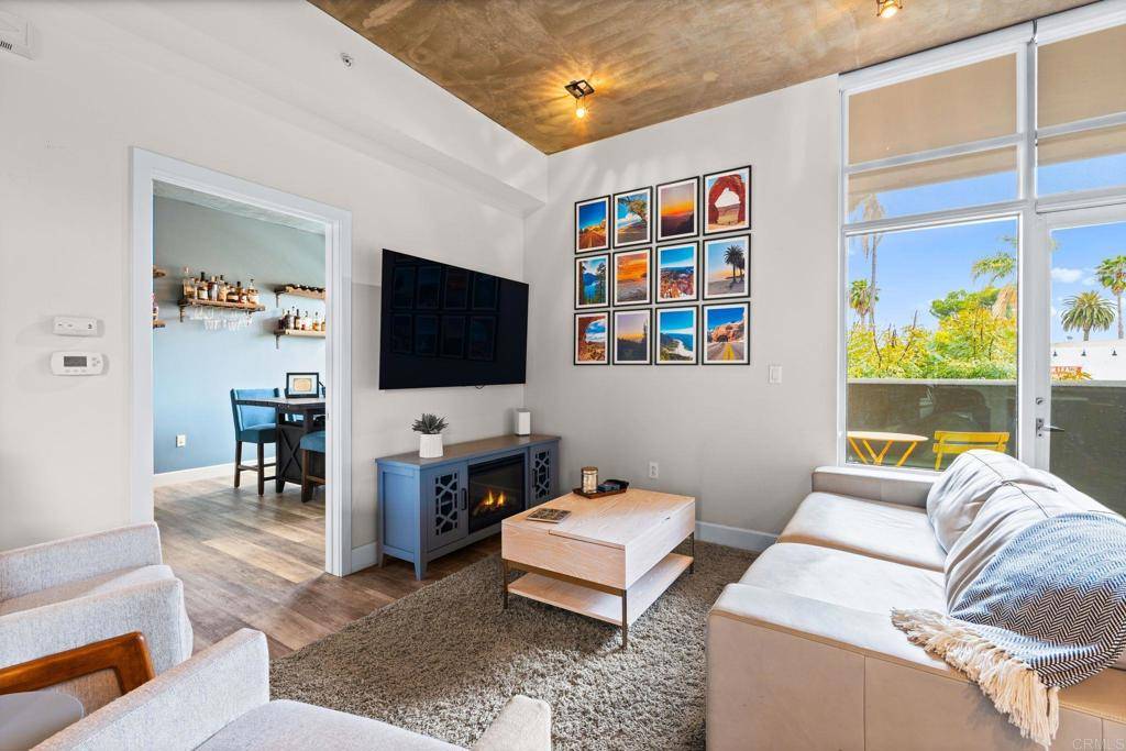 San Diego, CA 92103,3740 Park BLVD #209