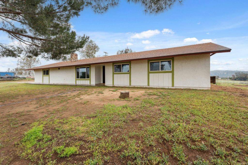Ramona, CA 92065,1375 Pine St,