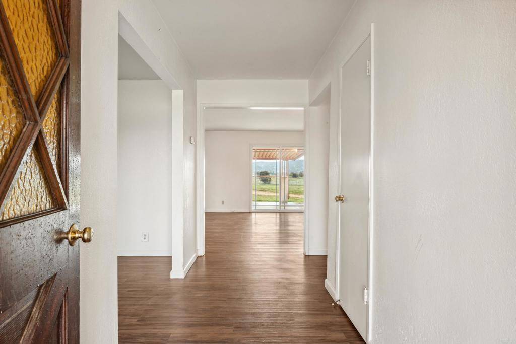 Ramona, CA 92065,1375 Pine St,
