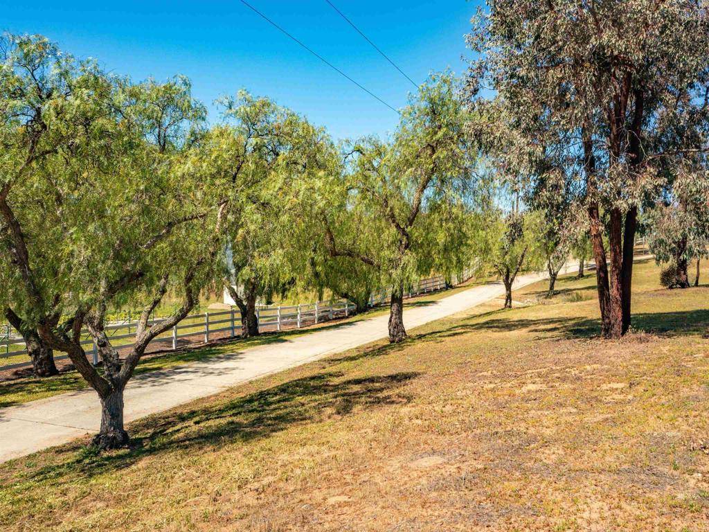 Ramona, CA 92065,18405 Rangeland RD