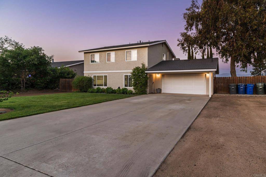Fallbrook, CA 92028,435 W Hawthorne ST