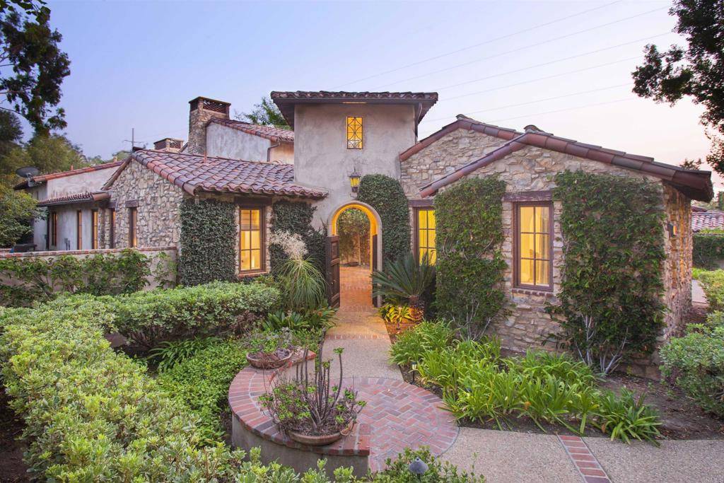 Rancho Santa Fe, CA 92091,7031 Calle Portone