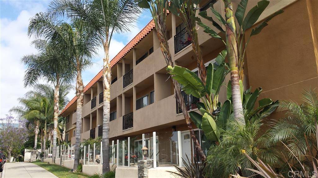 San Diego, CA 92111,7555 Linda Vista #31