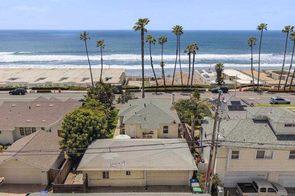 Oceanside, CA 92054,618 S Pacific ST