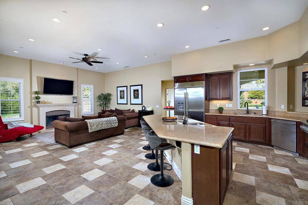 Bonsall, CA 92003,5617 Hidden Grove Way