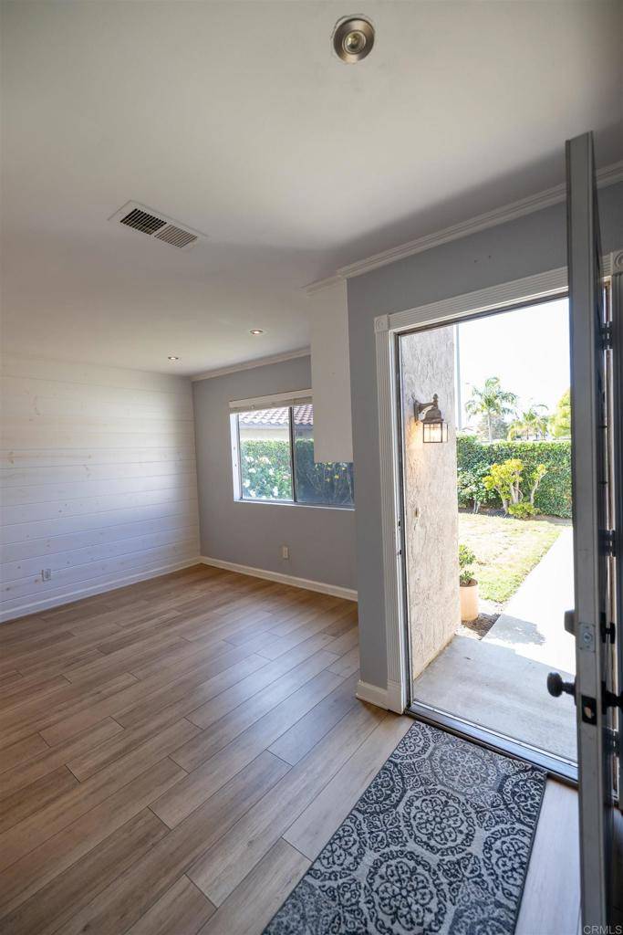 Oceanside, CA 92057,4843 Sumac PL