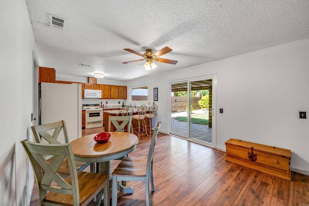 La Quinta, CA 92253,54275 Avenida Martinez