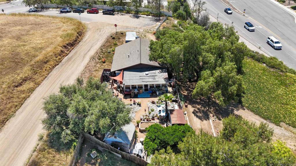 Vista, CA 92083,246 Robelini Dr