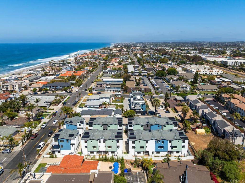Carlsbad, CA 92008,3586 Garfield ST
