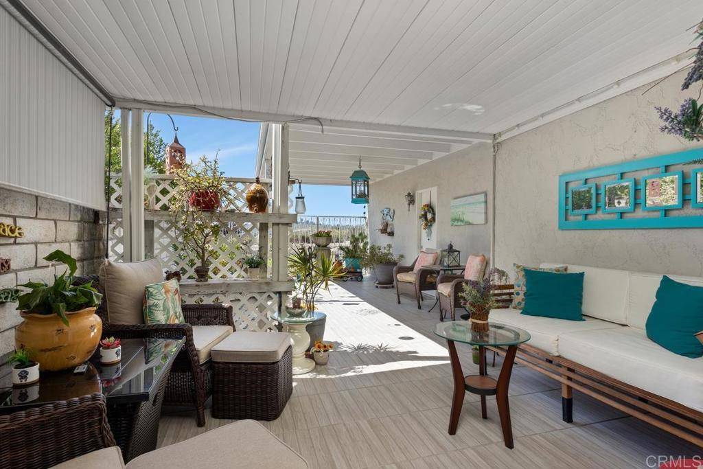 Oceanside, CA 92057,3552 Bartlett Ave