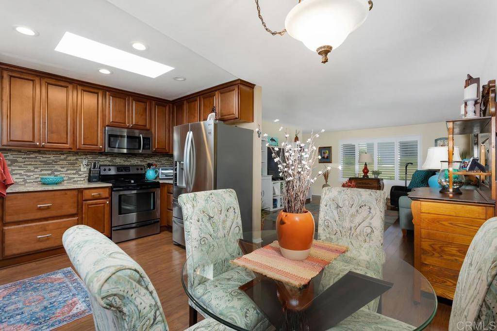 Oceanside, CA 92057,3552 Bartlett Ave