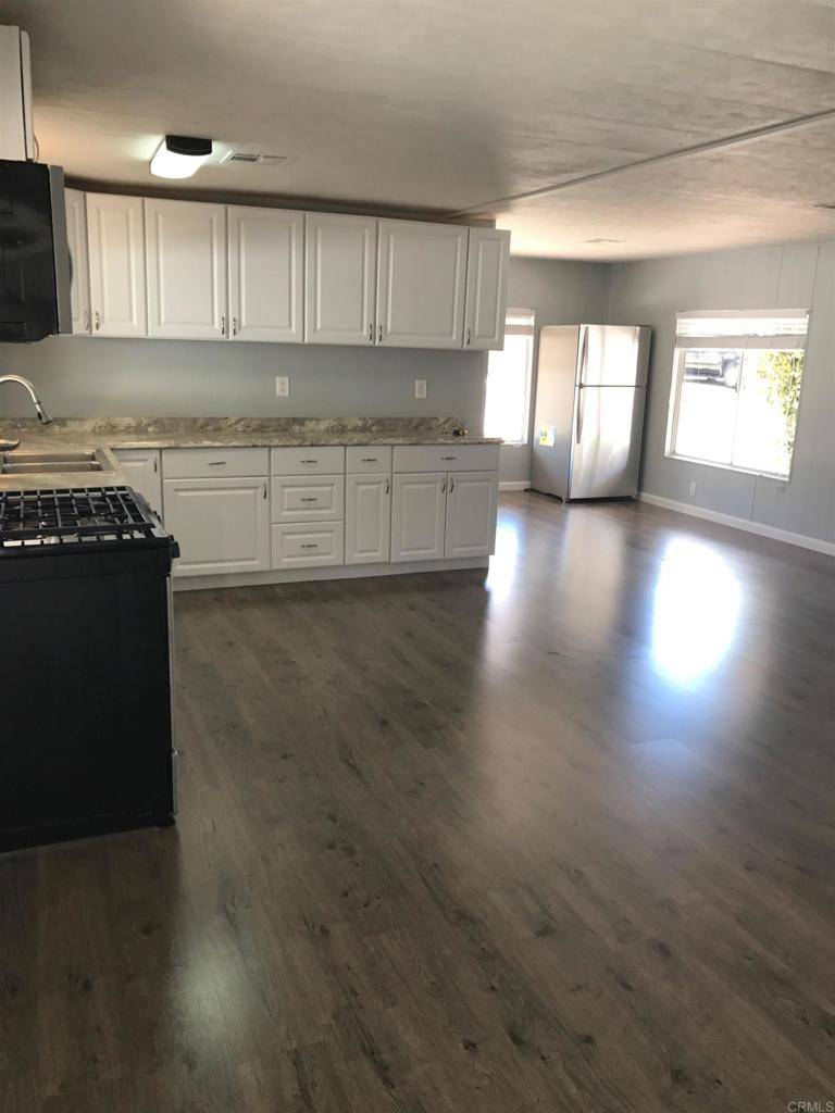 San Marcos, CA 92078,150 S Rancho Santa Fe #44