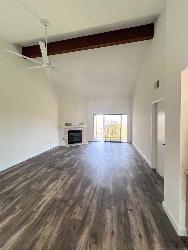 Carlsbad, CA 92009,3129 Vista Mar